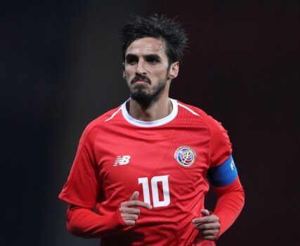 Tiền vệ Bryan Ruiz