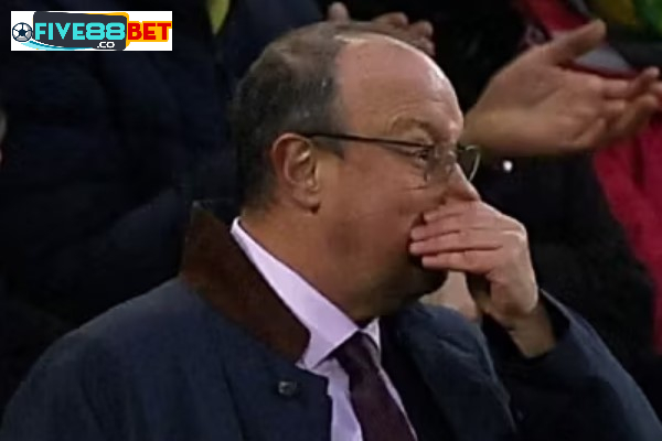 BLĐ ở câu lạc bộ Celta Vigo không thể kiên nhẫn với Rafael Benítez