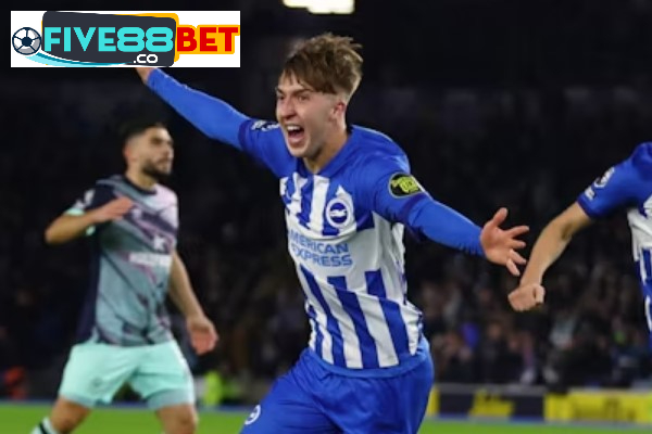 Brighton & Hove Albion thông báo gia hạn hợp đồng với Jack Hinshelwood