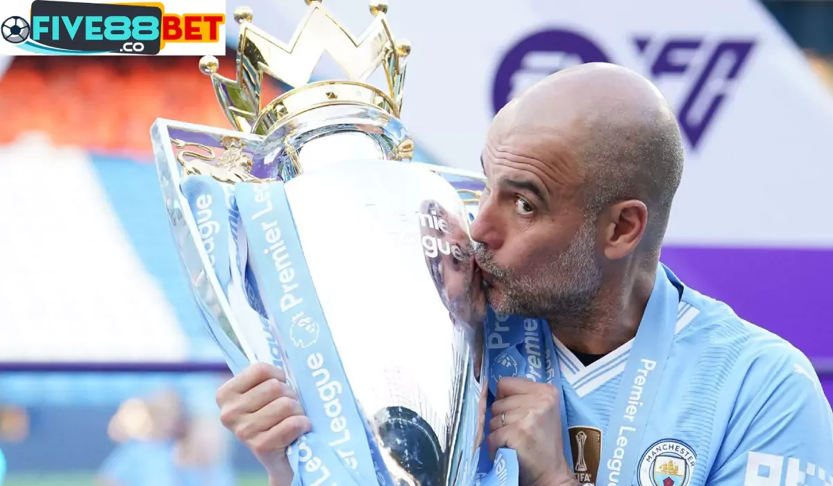 Giành giải HLV xuất sắc nhất mùa giải, Pep Guardiola khẳng định mục tiêu giành thêm cúp FA