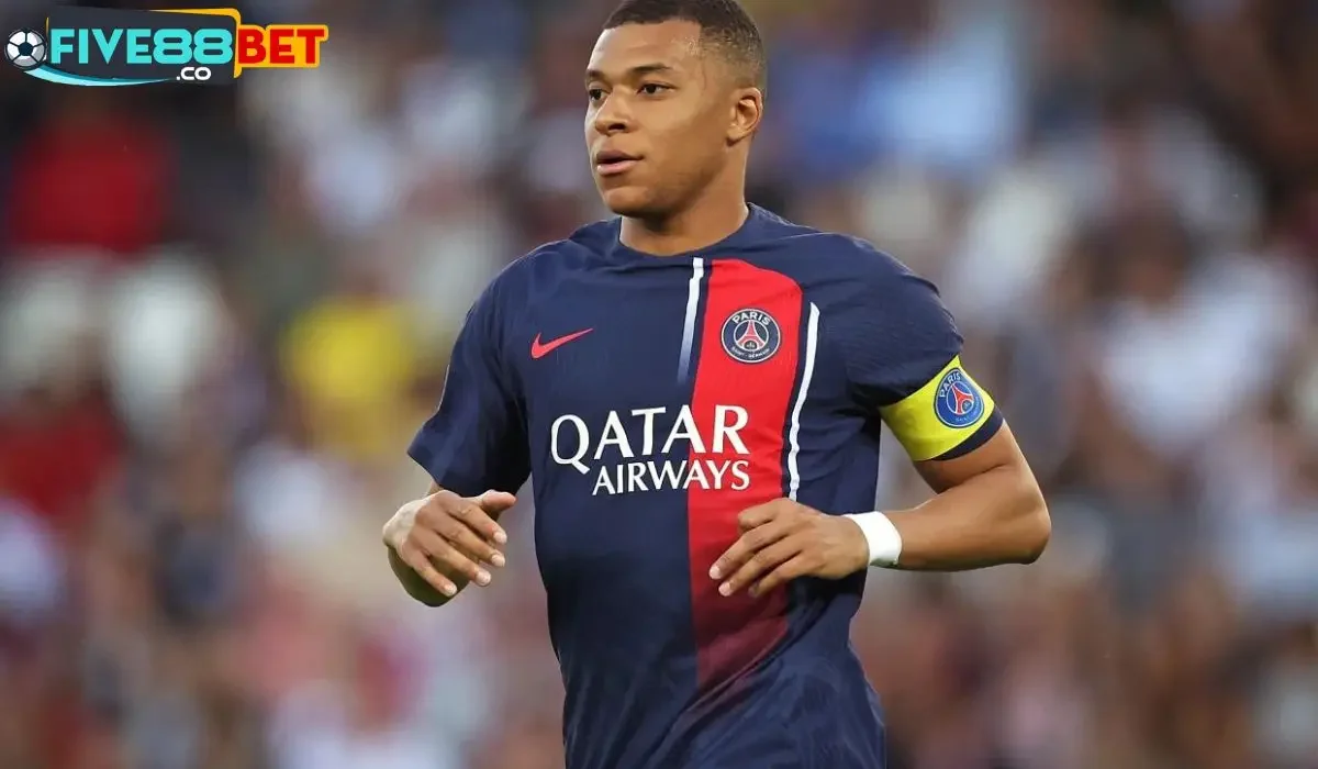 Phiên bản Kylian Mbappe nào sẽ khoác áo tuyển Pháp tại Euro 2024?